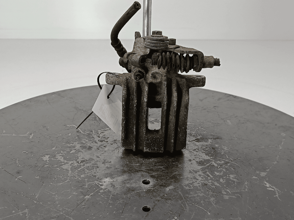 Суппорт задний левый к Audi A4 B7 (04-09)