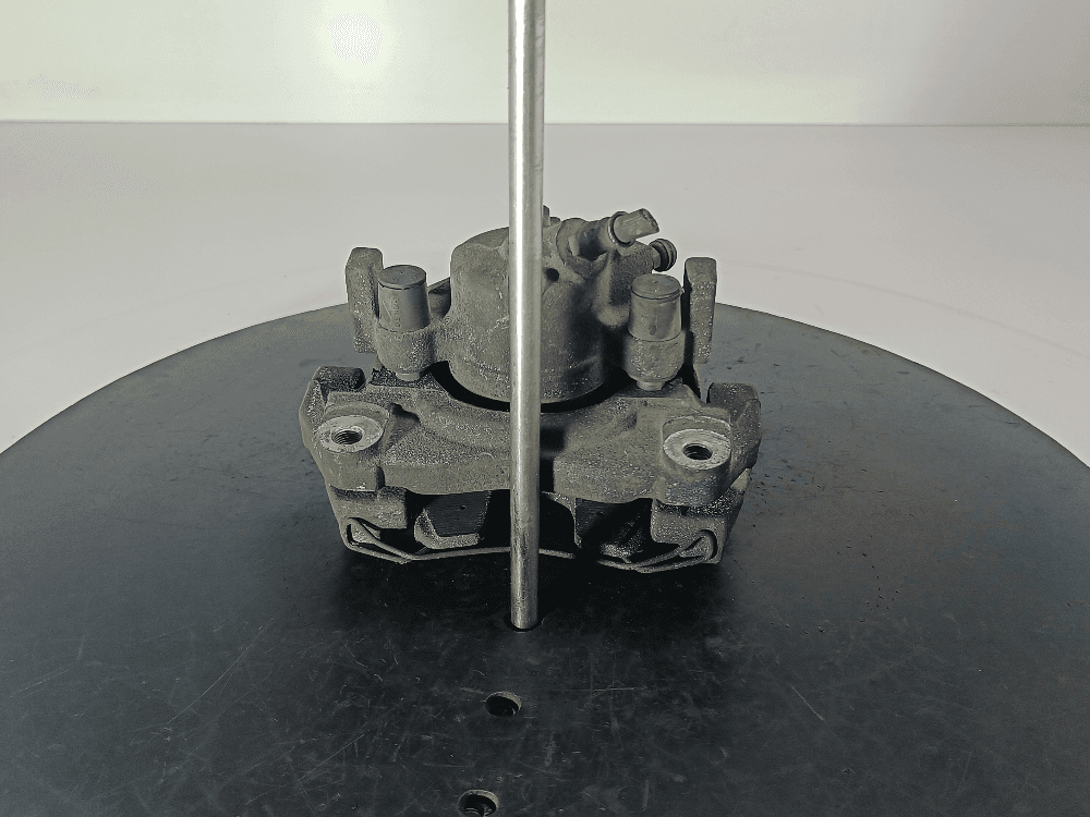 Суппорт передний правый к Renault Laguna 3 (07-11)