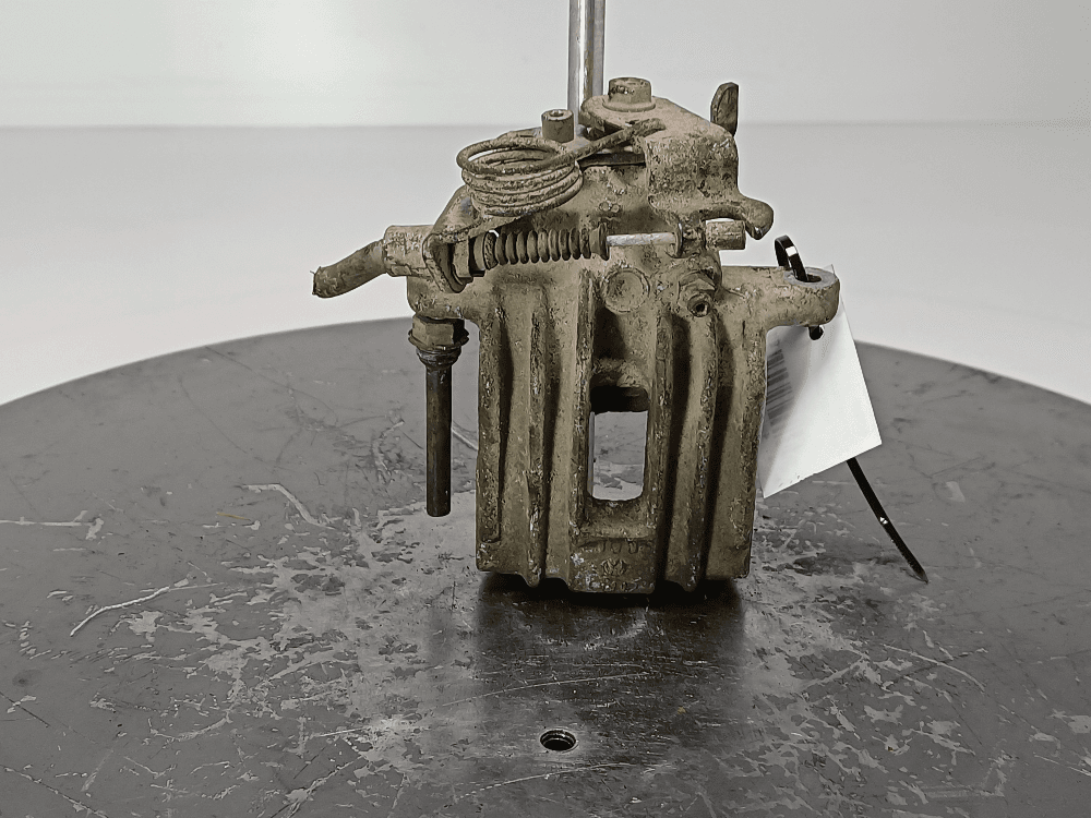 Суппорт задний правый к Audi A4 B7 (04-09)