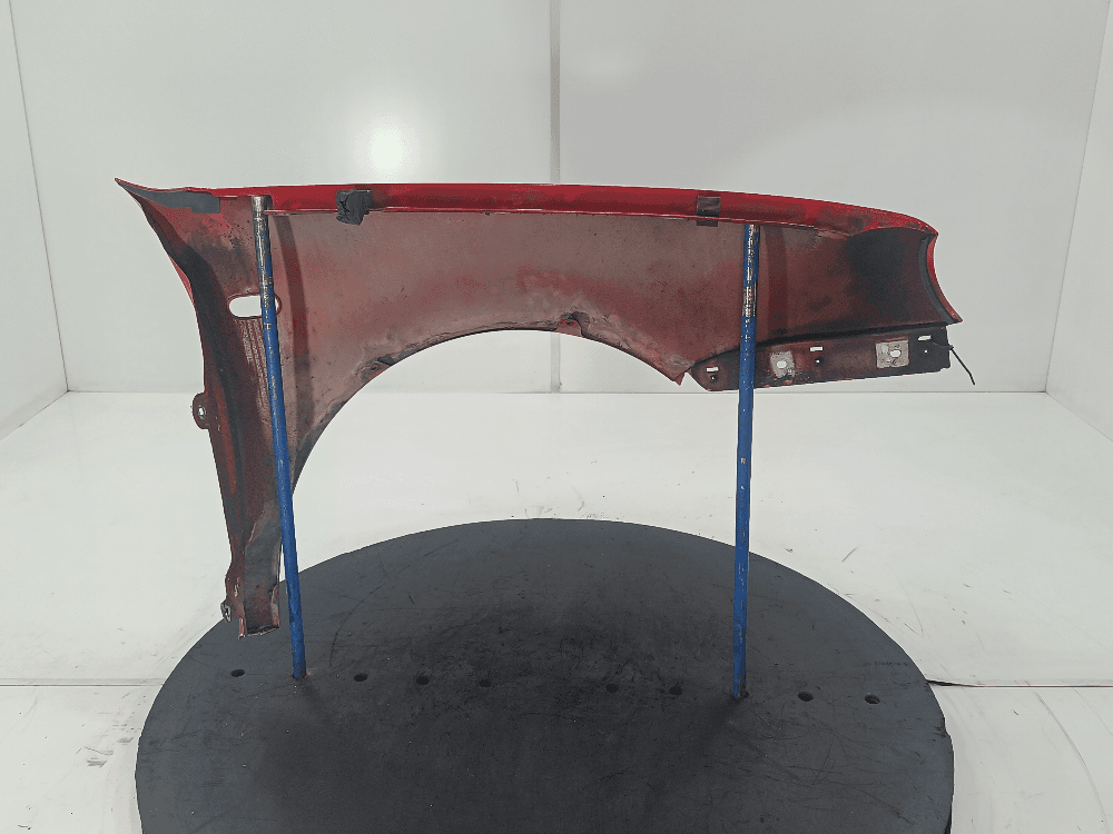 Крыло переднее левое к Volkswagen Golf 4 (97-06)