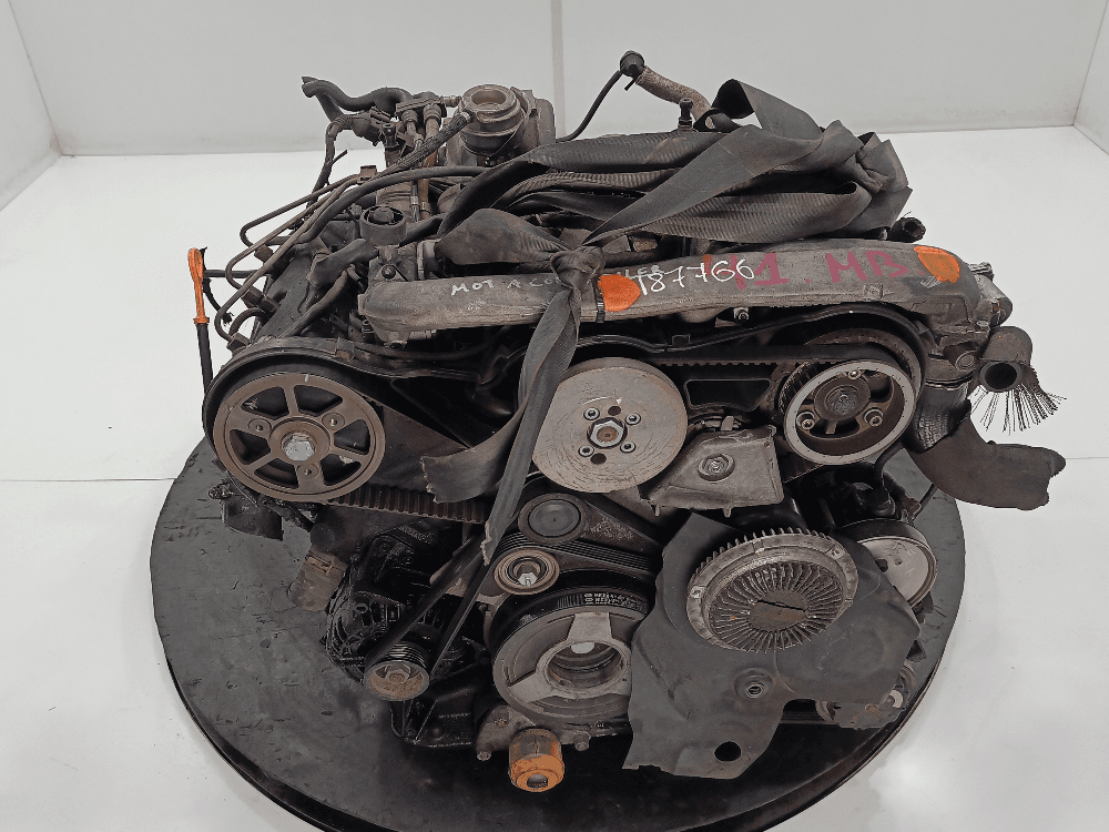 Двигатель к Audi A4 B7 (04-09)