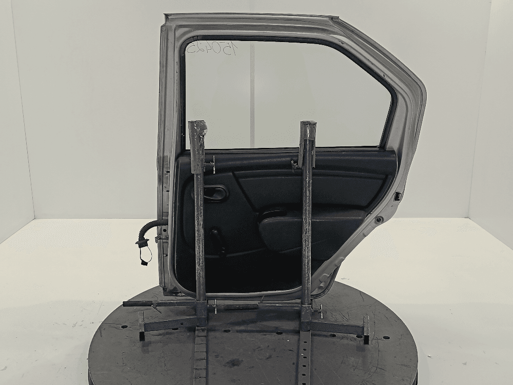 Дверь задняя правая к Renault Logan 1 (04-09)