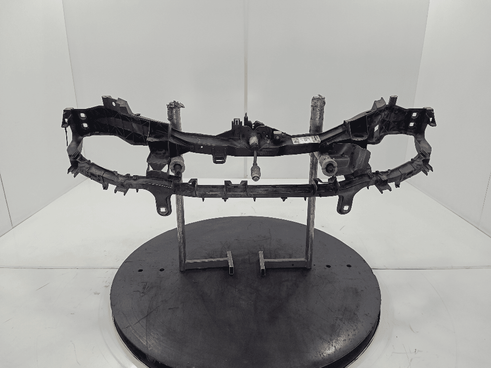 Передняя панель крепления облицовки (телевизор) к Ford C-Max 1 (03-07)