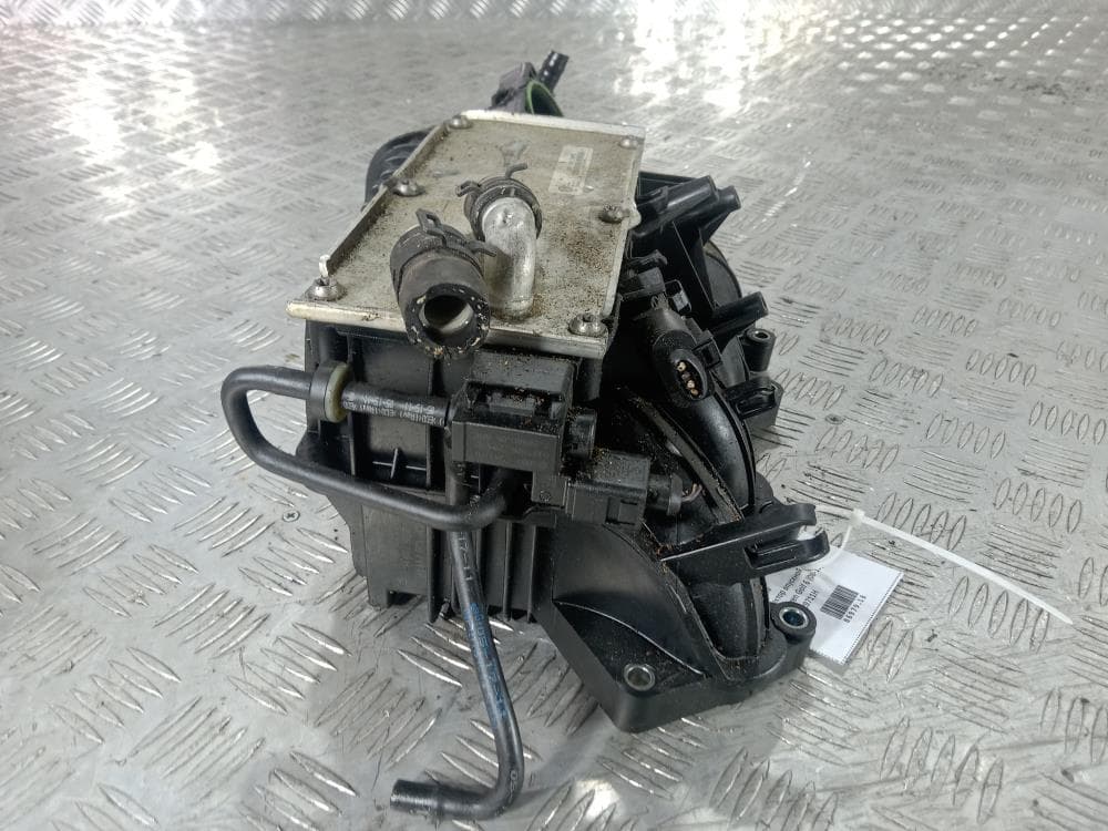 Коллектор впускной к Volkswagen Golf 6 (08-15)