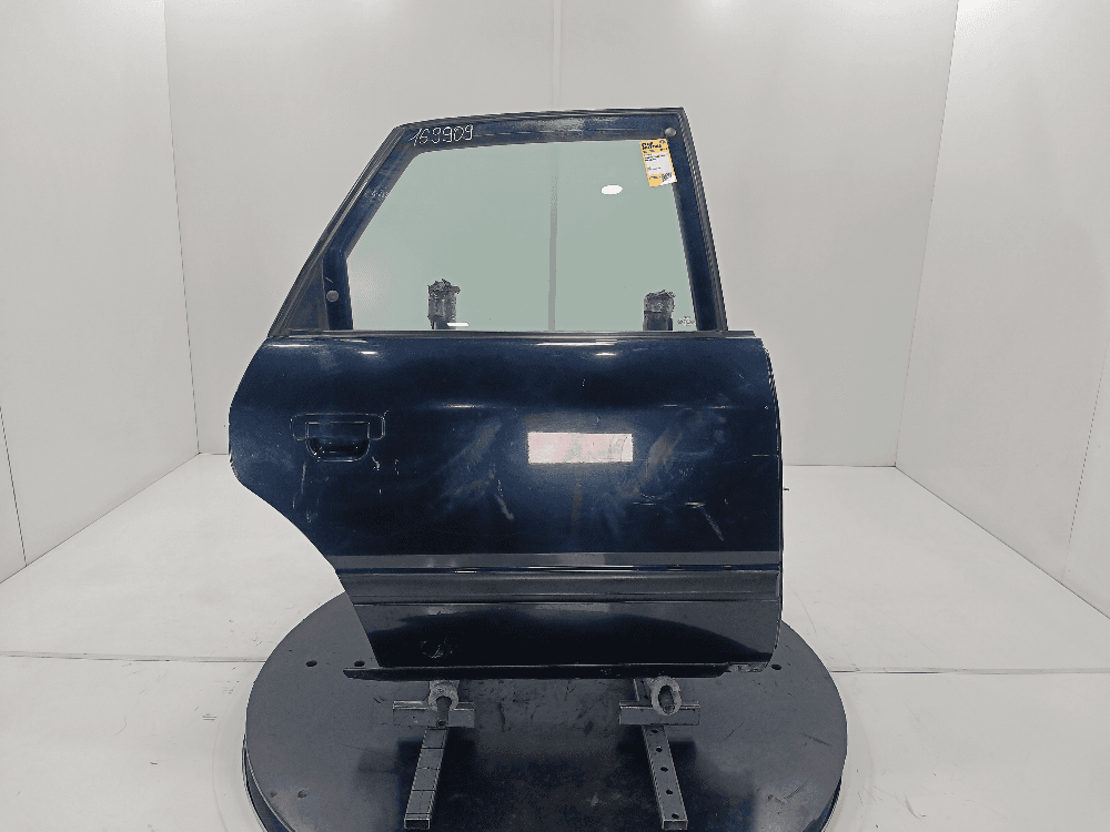 Дверь задняя правая к Audi 100 C4 (90-94)