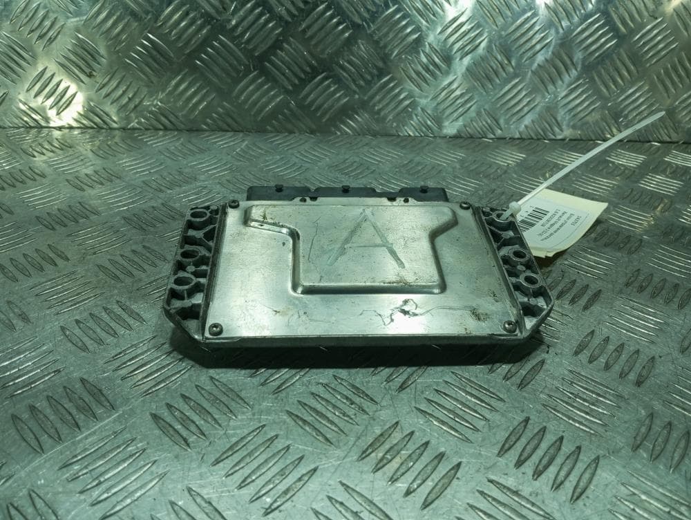 Блок управления двигателем к Renault Megane 2 (02-06)