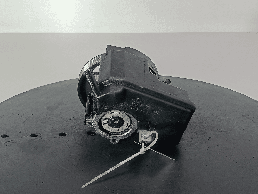 Насос гидроусилителя руля к Citroen Xsara Picasso (99-04)