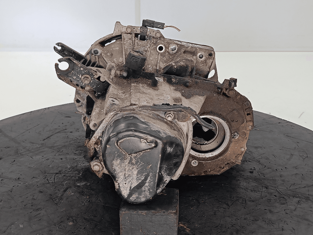 КПП механическая (МКПП) к Renault Clio 2 Рестайлинг (01-03)