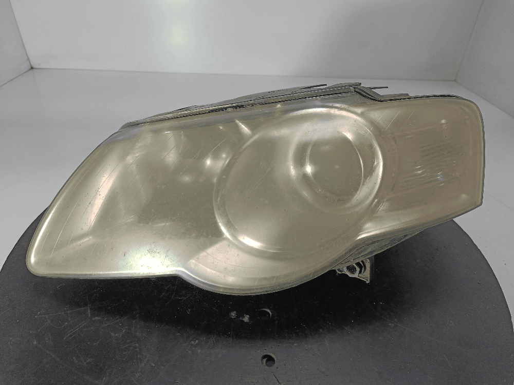 Фара левая к Volkswagen Passat B6 (05-10)