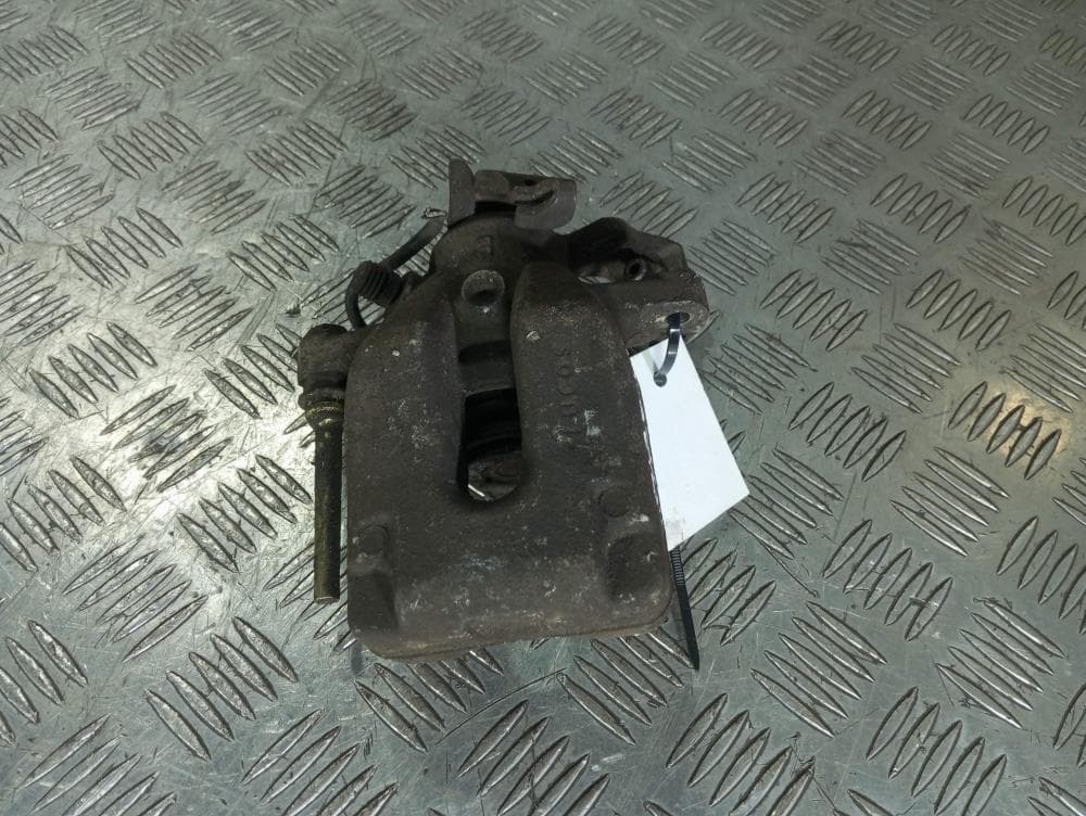 Суппорт задний левый к Citroen C4 1 (04-08)