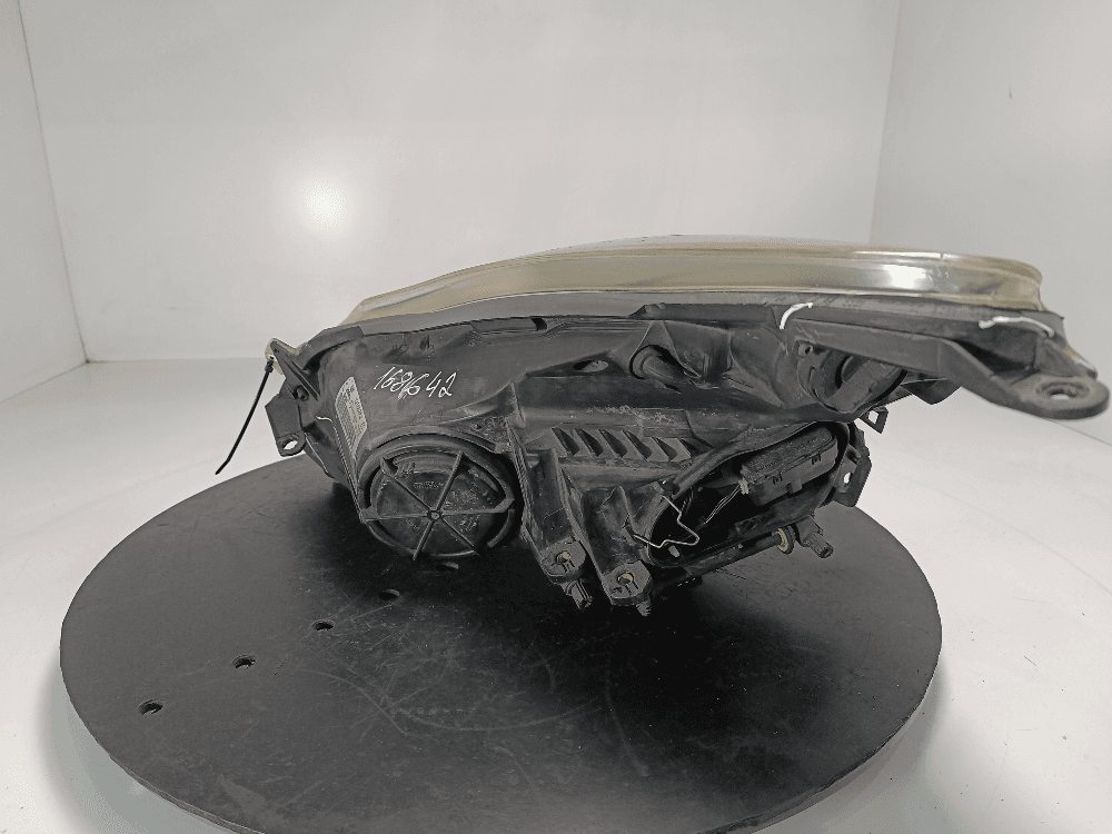 Фара правая к Opel Corsa D (06-11)