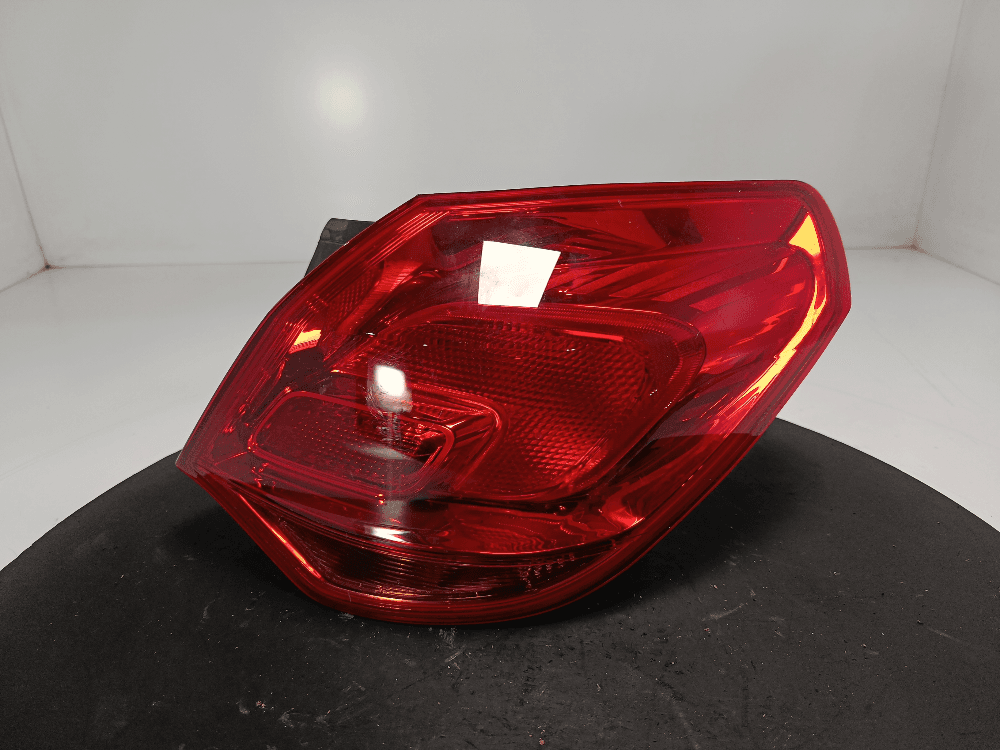 Фонарь задний правый к Opel Astra J (09-12)