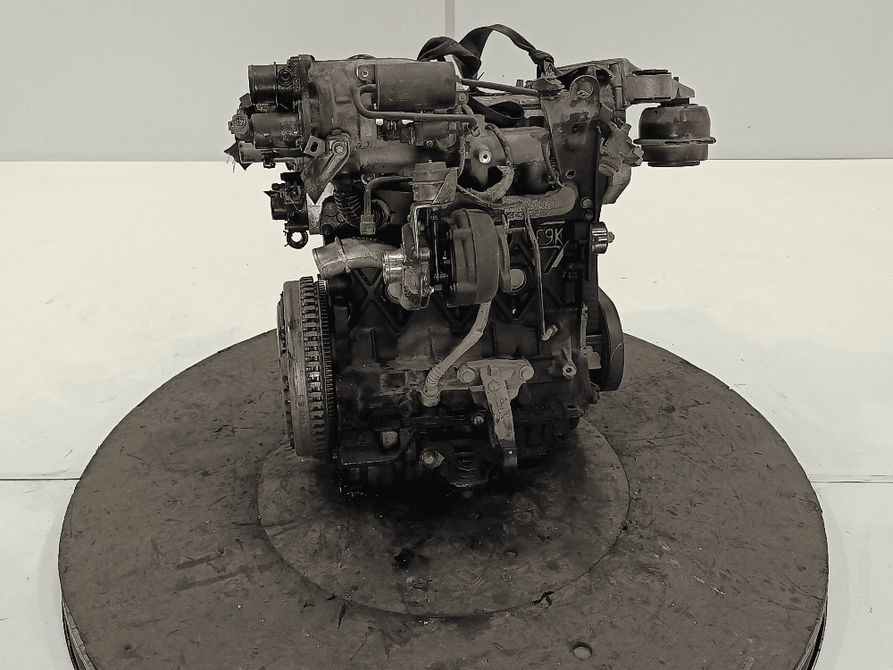 Двигатель к Renault Laguna 2 (01-05)