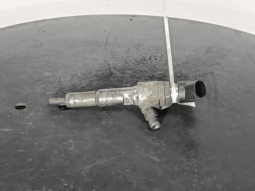 Форсунка к Peugeot 3008 1 (10-13)