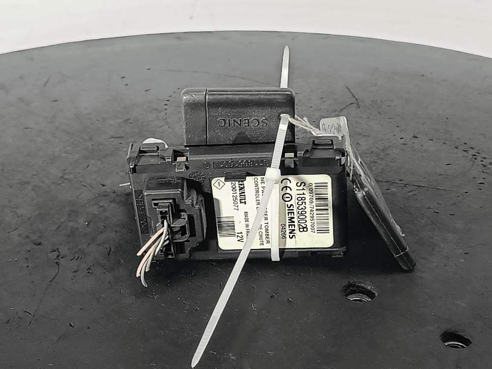 Замок зажигания к Renault Megane 2 (02-06)