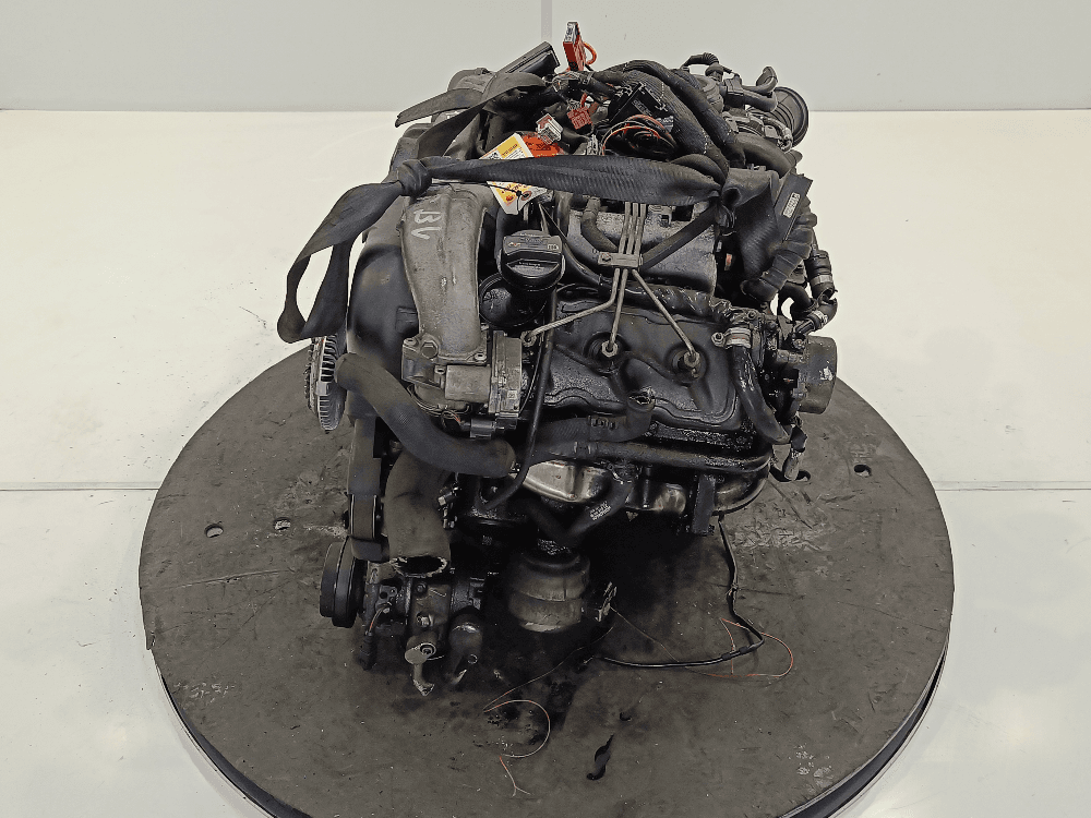 Двигатель к Audi A4 B7 (04-09)
