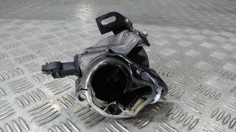 Насос вакуумный к Renault Clio 3 (05-09)