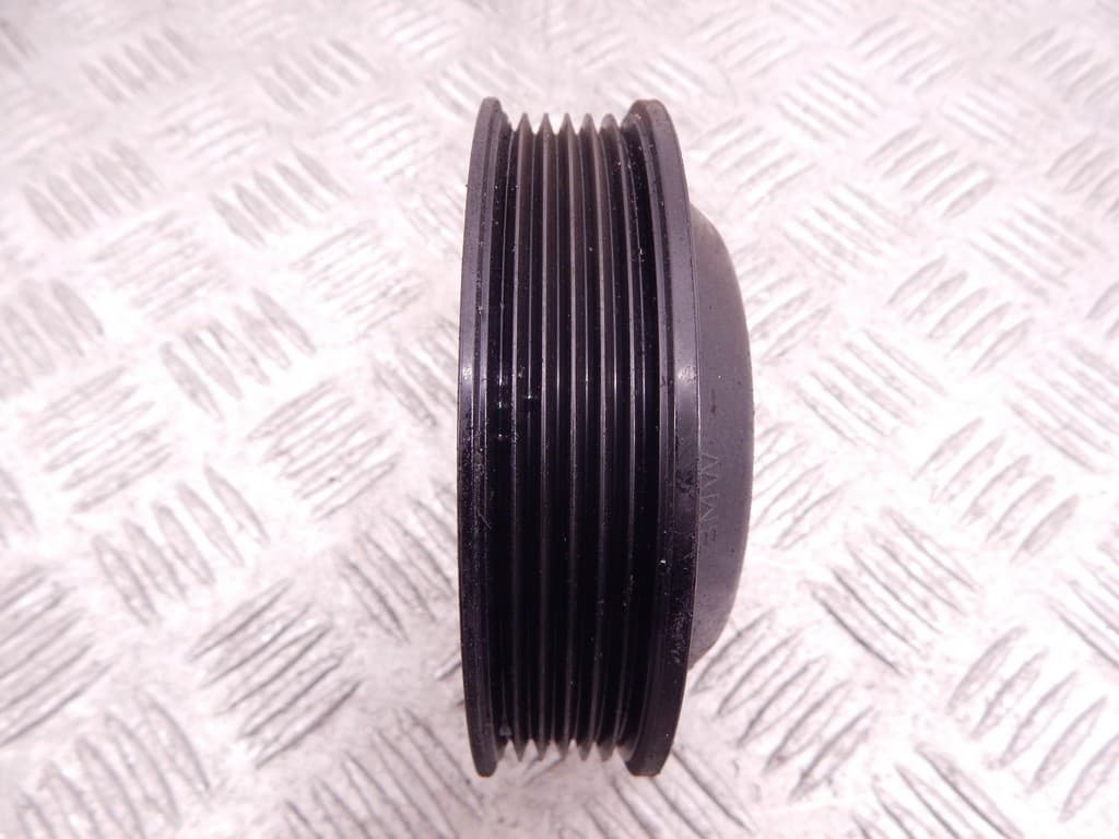 Шкив помпы к BMW 5 E39 (95-00)