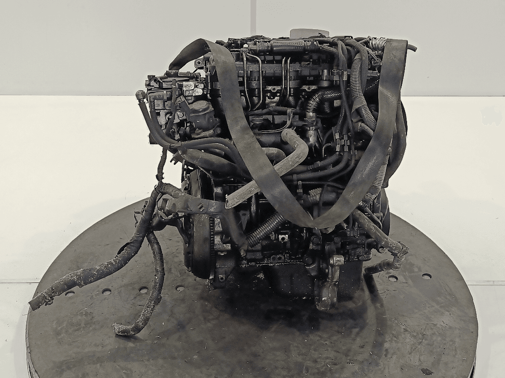 Двигатель к Peugeot 307 (01-05)