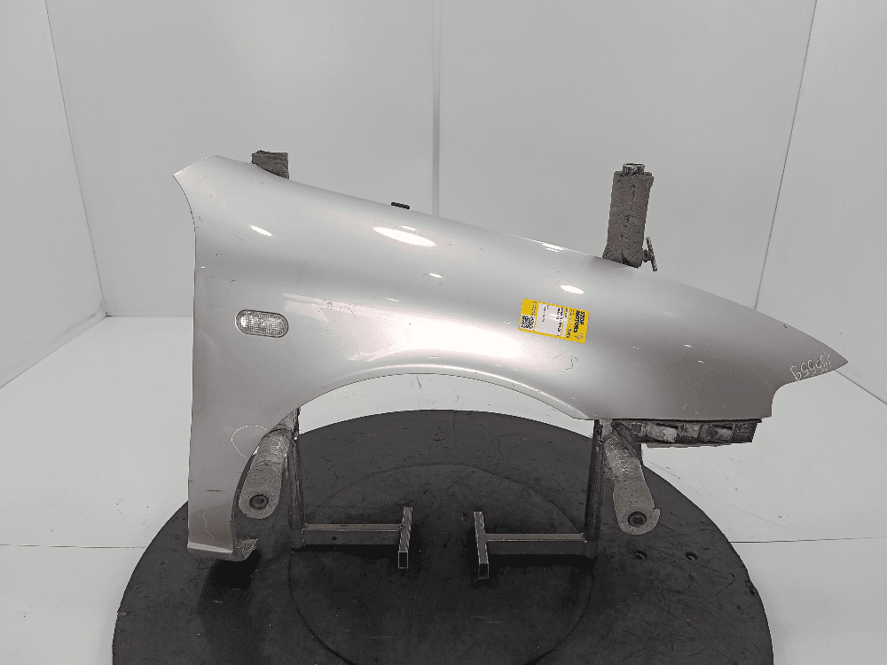 Крыло переднее правое к Seat Toledo 2 (98-04)