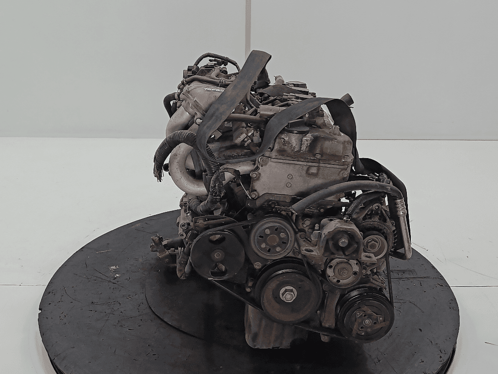 Двигатель к Nissan  Primera P12 (02-08)