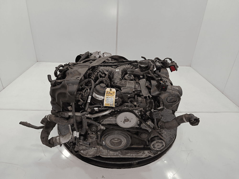 Двигатель к Volkswagen Touareg 3 (18-24)