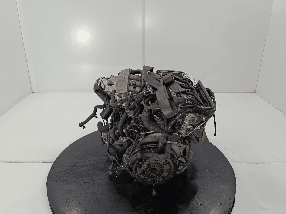 Двигатель к Audi A4 B6 (01-05)