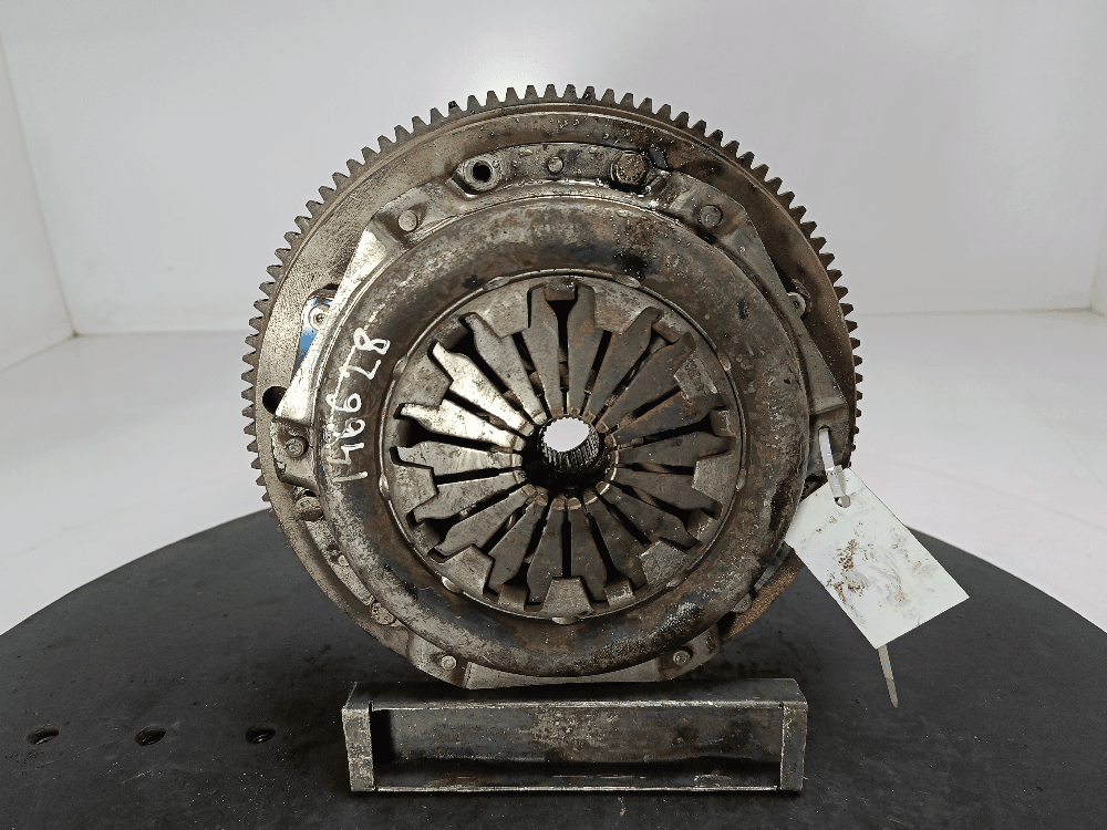 Маховик к Mitsubishi Space Star 1 Рестайлинг (02-05)