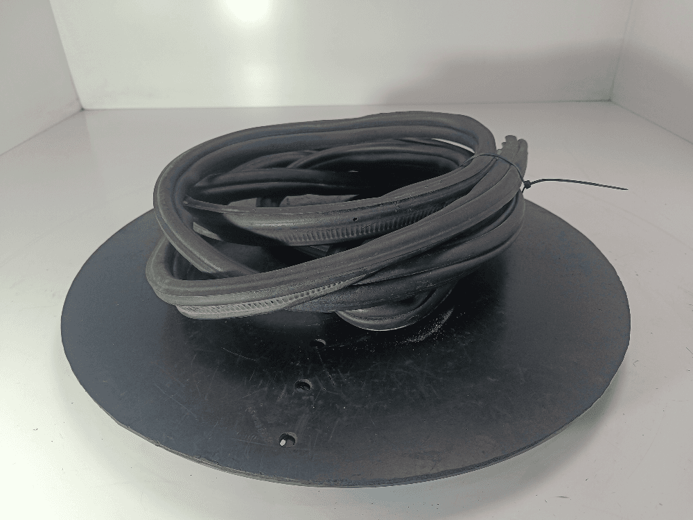 Уплотнитель к Volkswagen Transporter T5 (10-15)