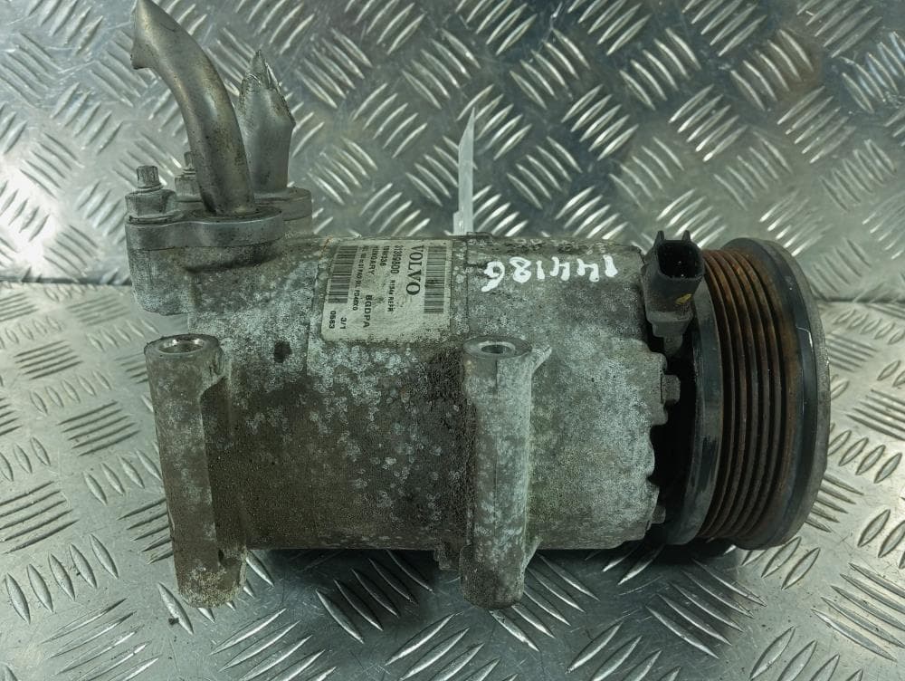 Компрессор кондиционера к Volvo S60 2 (10-13)