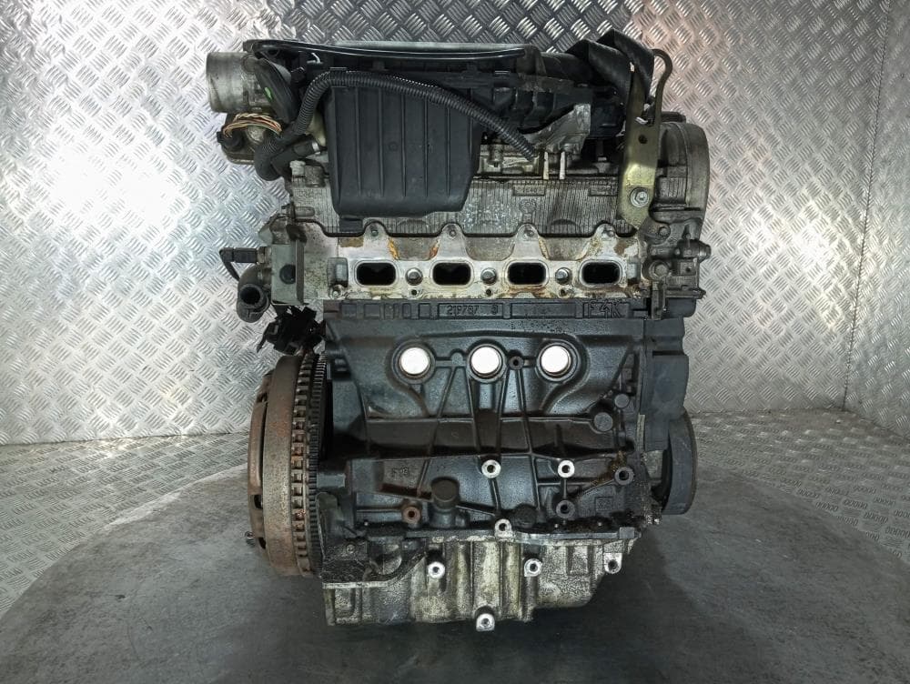 Двигатель к Renault Megane 2 (02-06)