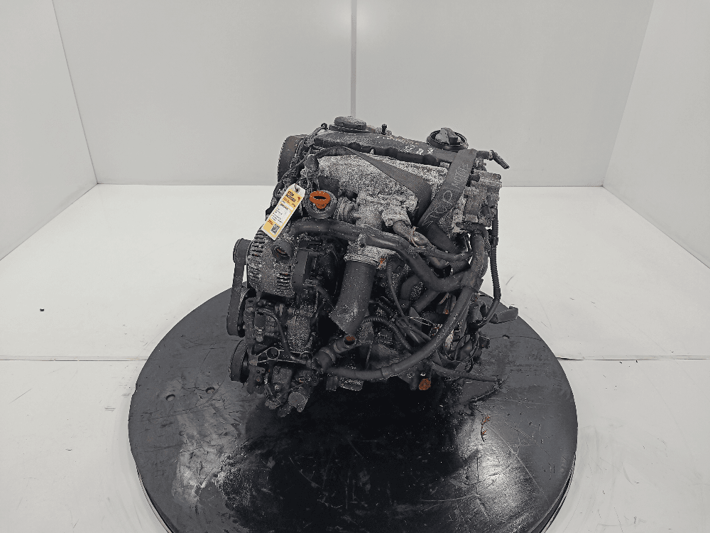 Двигатель к Audi A4 B7 (04-09)