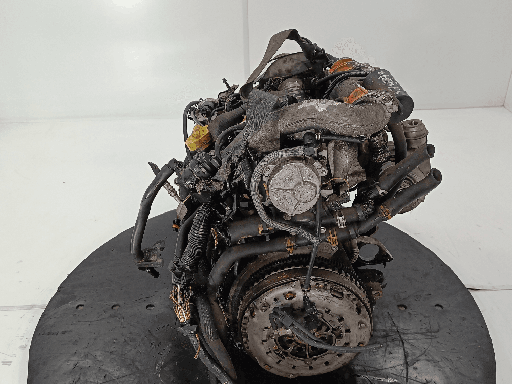 Двигатель к Renault Scenic 2 (03-06)