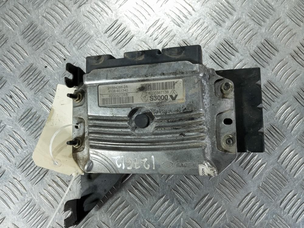 Блок управления двигателем к Renault Scenic 2 (03-06)
