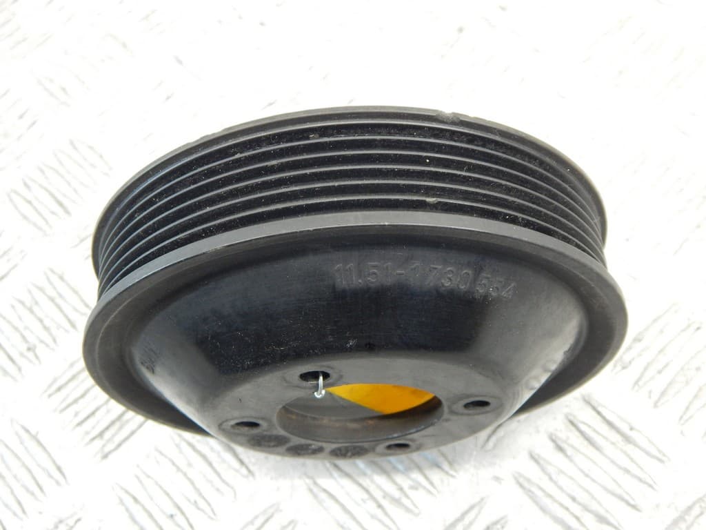 Шкив помпы к BMW 5 E39 (95-00)