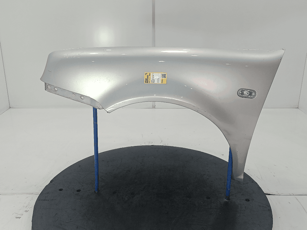 Крыло переднее левое к Volkswagen Golf 4 (97-06)