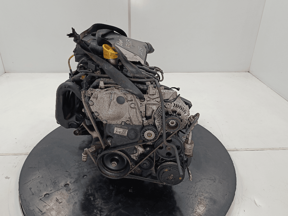Двигатель к Renault Clio 2 Рестайлинг (01-03)