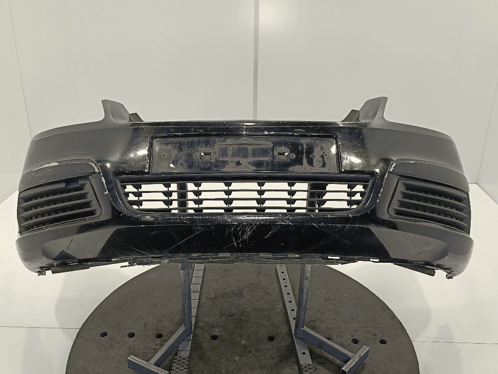 Бампер передний к Opel Zafira B (05-10)