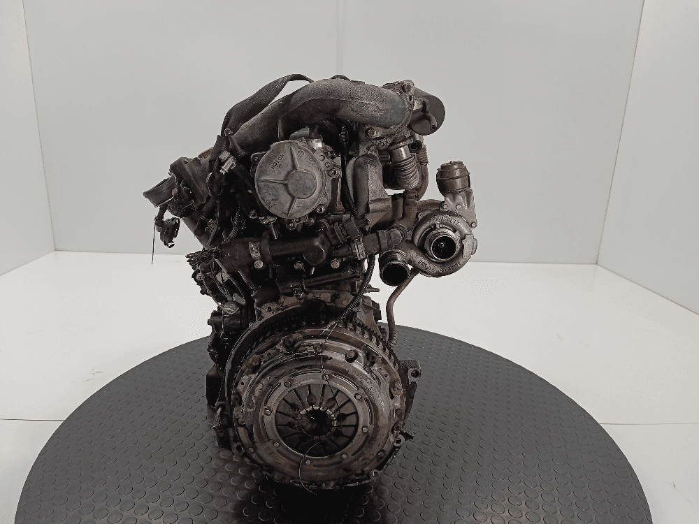 Двигатель к Renault Scenic 2 (03-06)