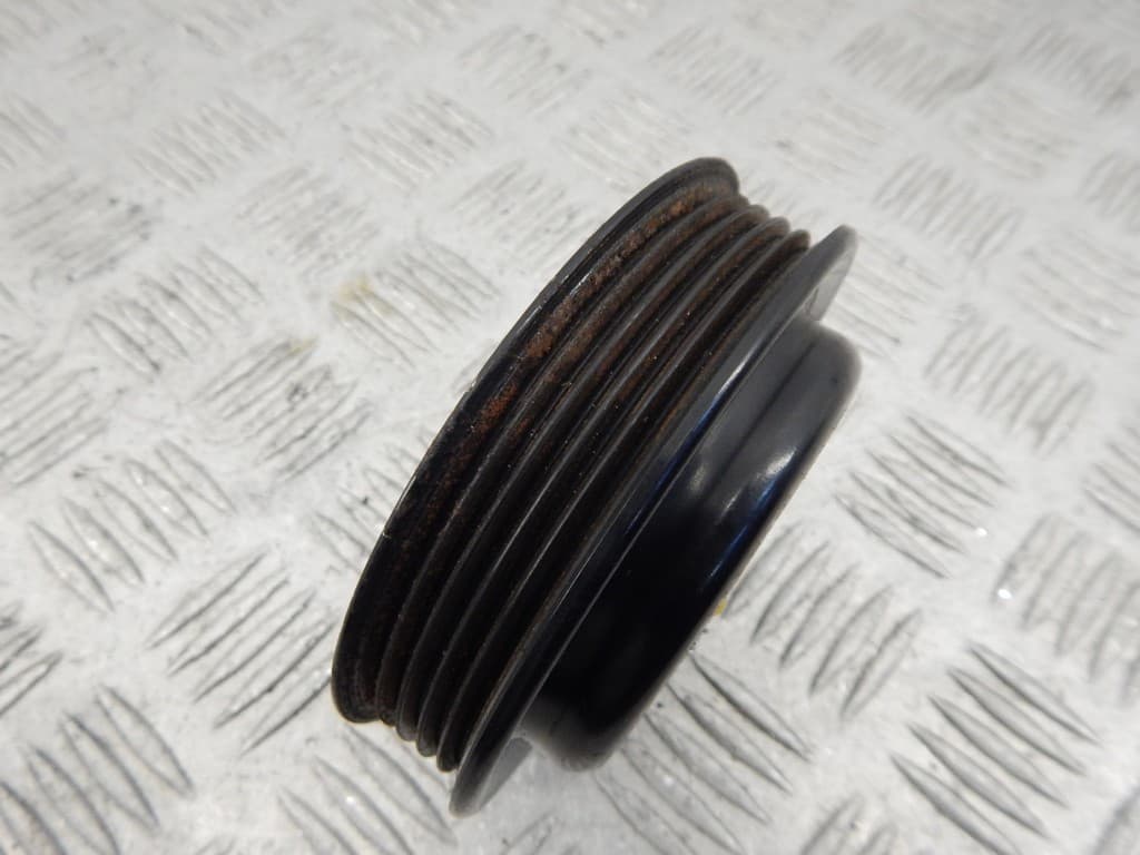 Шкив помпы к BMW 5 E39 (95-00)