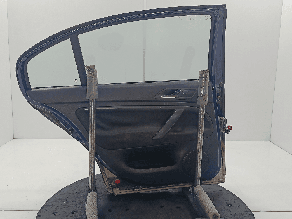 Дверь задняя левая к Skoda Superb 1 (01-06)