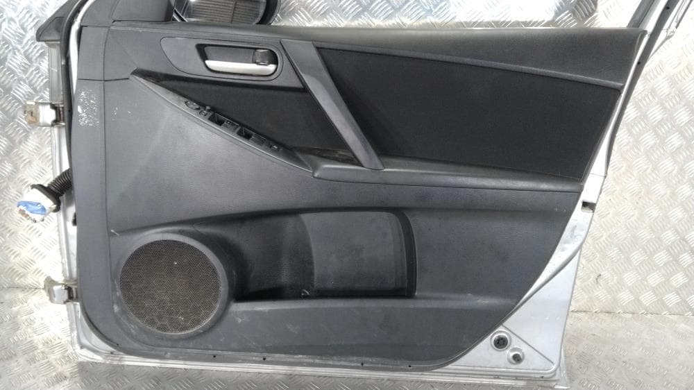 Дверь передняя правая к Mazda 3 BL (09-11)