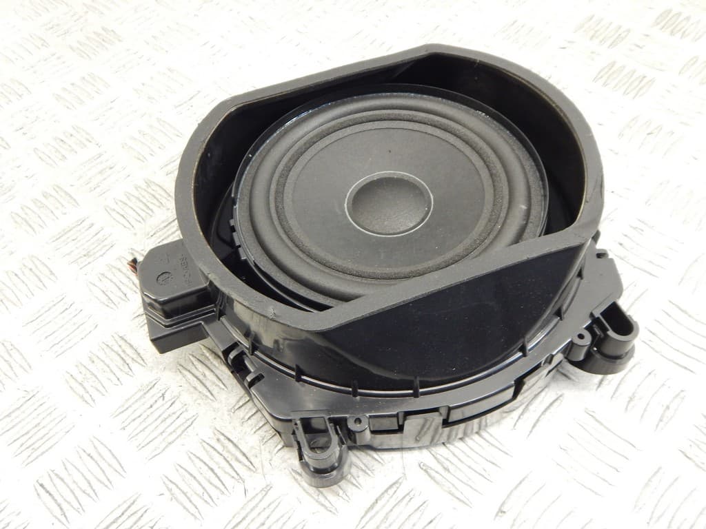 Сабвуфер к BMW X3 F25 (10-14)