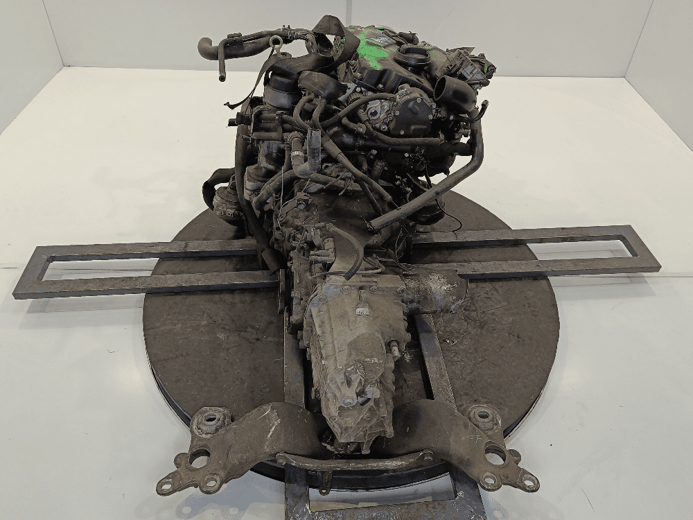 Двигатель к Audi A4 B7 (04-09)