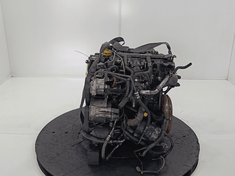 Двигатель к Renault Espace 4 (02-06)
