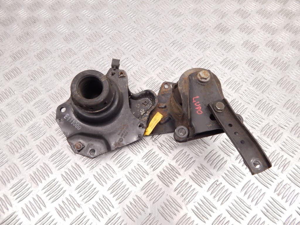 Подушка крепления двигателя к Volkswagen Lupo (98-05)