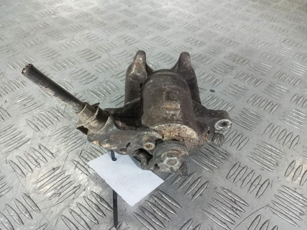 Суппорт задний правый к Volkswagen Golf 4 (97-06)