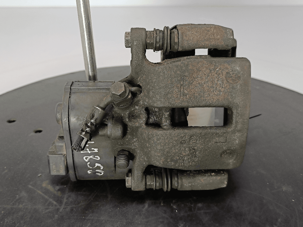 Суппорт задний левый к Volvo S60 2 (10-13)