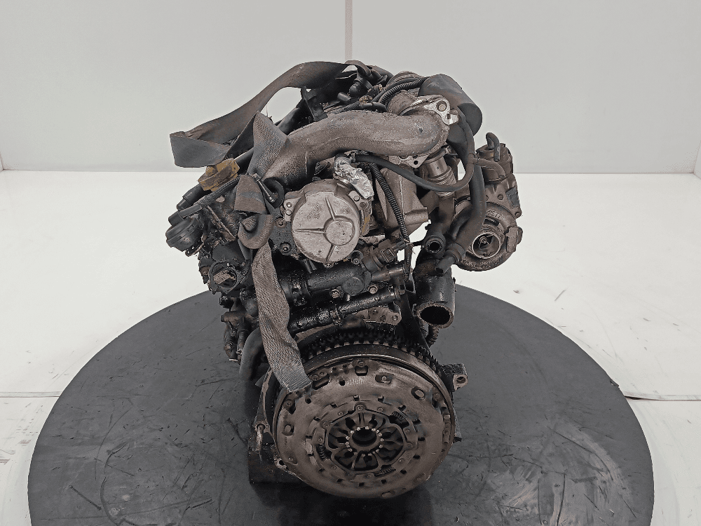 Двигатель к Renault Scenic 2 (03-06)