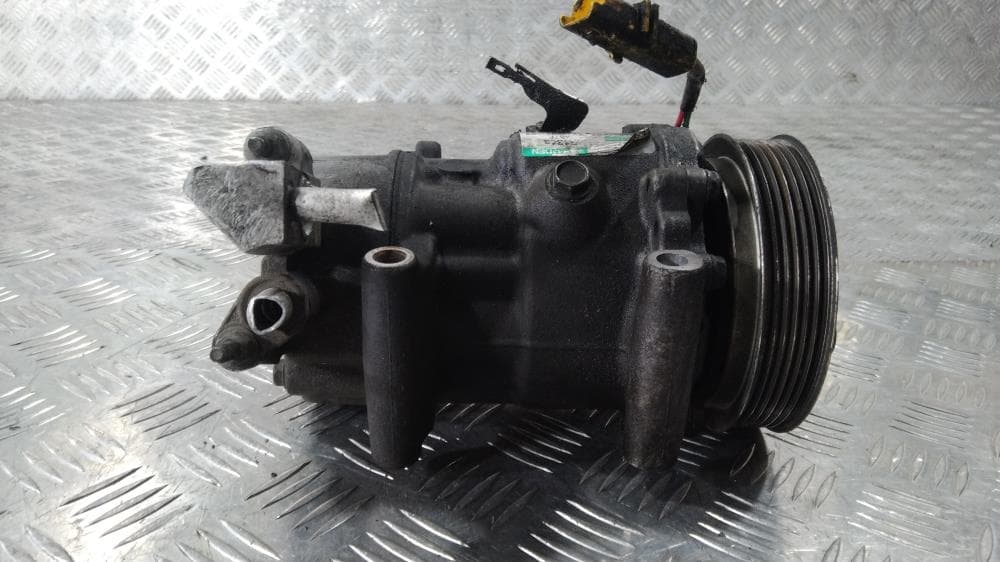 Компрессор кондиционера к Mini Cooper R56 (06-10)